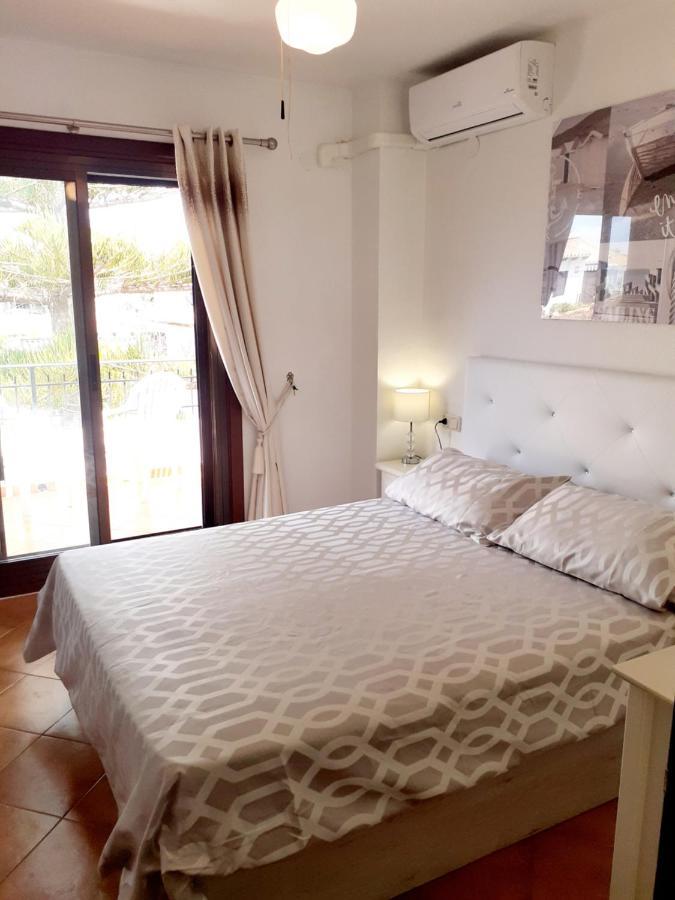 Casa Billarose - Lovely House Overlooking Pool & Walking Distance To The Beach And Restaurants Кабо Ройг Екстериор снимка