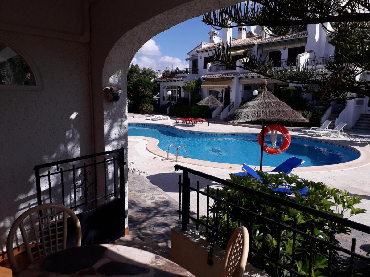 Casa Billarose - Lovely House Overlooking Pool & Walking Distance To The Beach And Restaurants Кабо Ройг Екстериор снимка