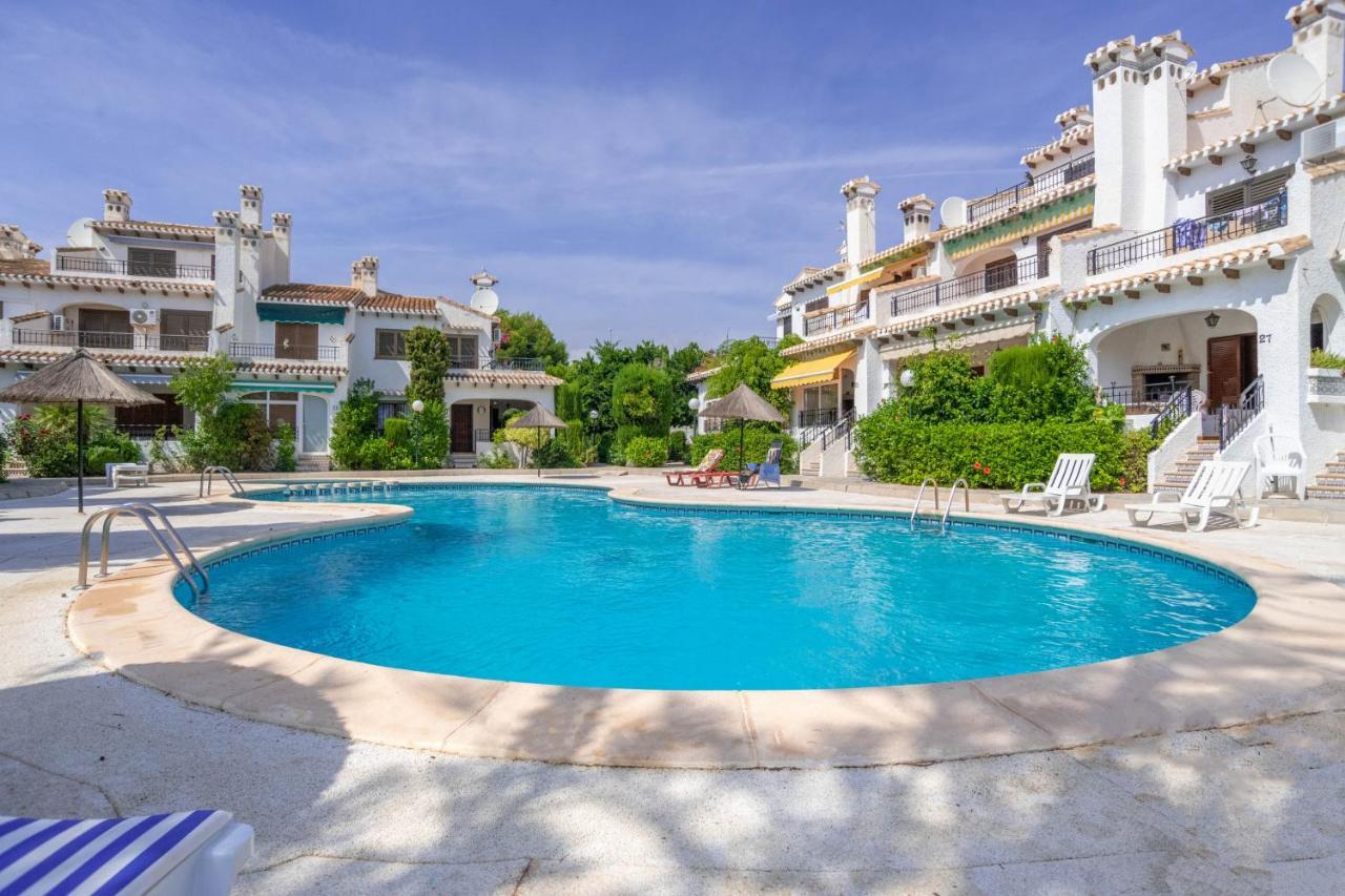 Casa Billarose - Lovely House Overlooking Pool & Walking Distance To The Beach And Restaurants Кабо Ройг Екстериор снимка